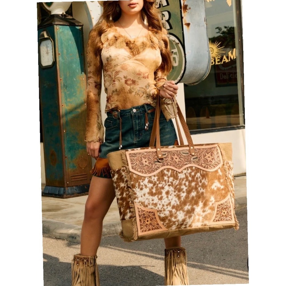 Myra Cartwright Hand Tooled Bag Women Large Tan White Cowhide Western Tote 14562 - Picture 4 of 13